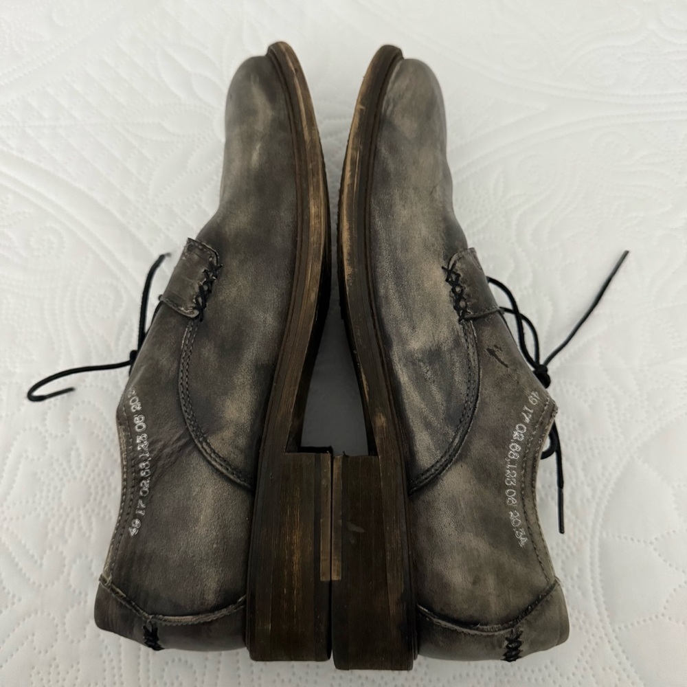 John Fluevog Grant Leather Derby Shoes Washed Black Distressed Finish Size 11 - Picture 5 of 15